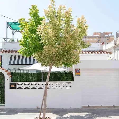 Chalet De Lujo Con Azotea De Ensueno Y Barbacoa 펜션 *