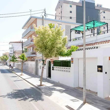 Chalet De Lujo Con Azotea De Ensueno Y Barbacoa * Playa de Gandia